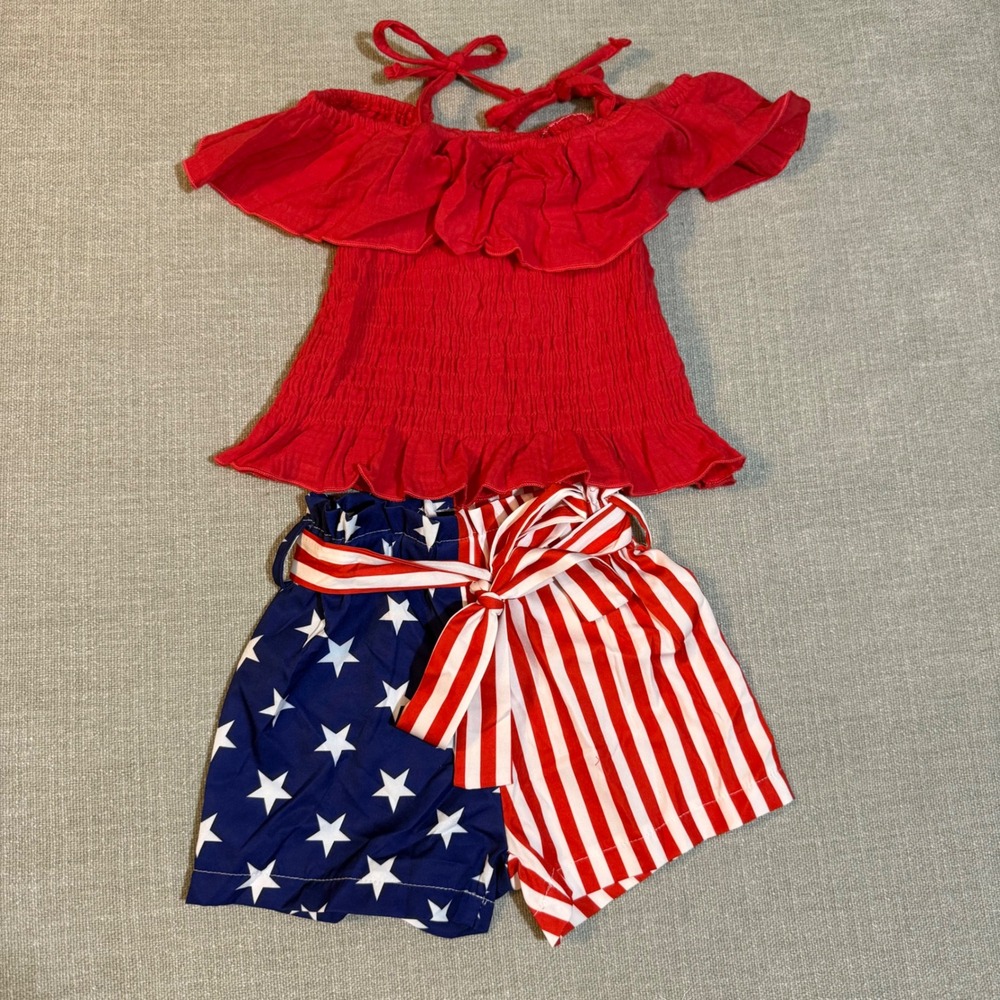Girls 4th of July Outfit Set 2-3T Red Smocked Top Stars Stripes Shorts Patriotic